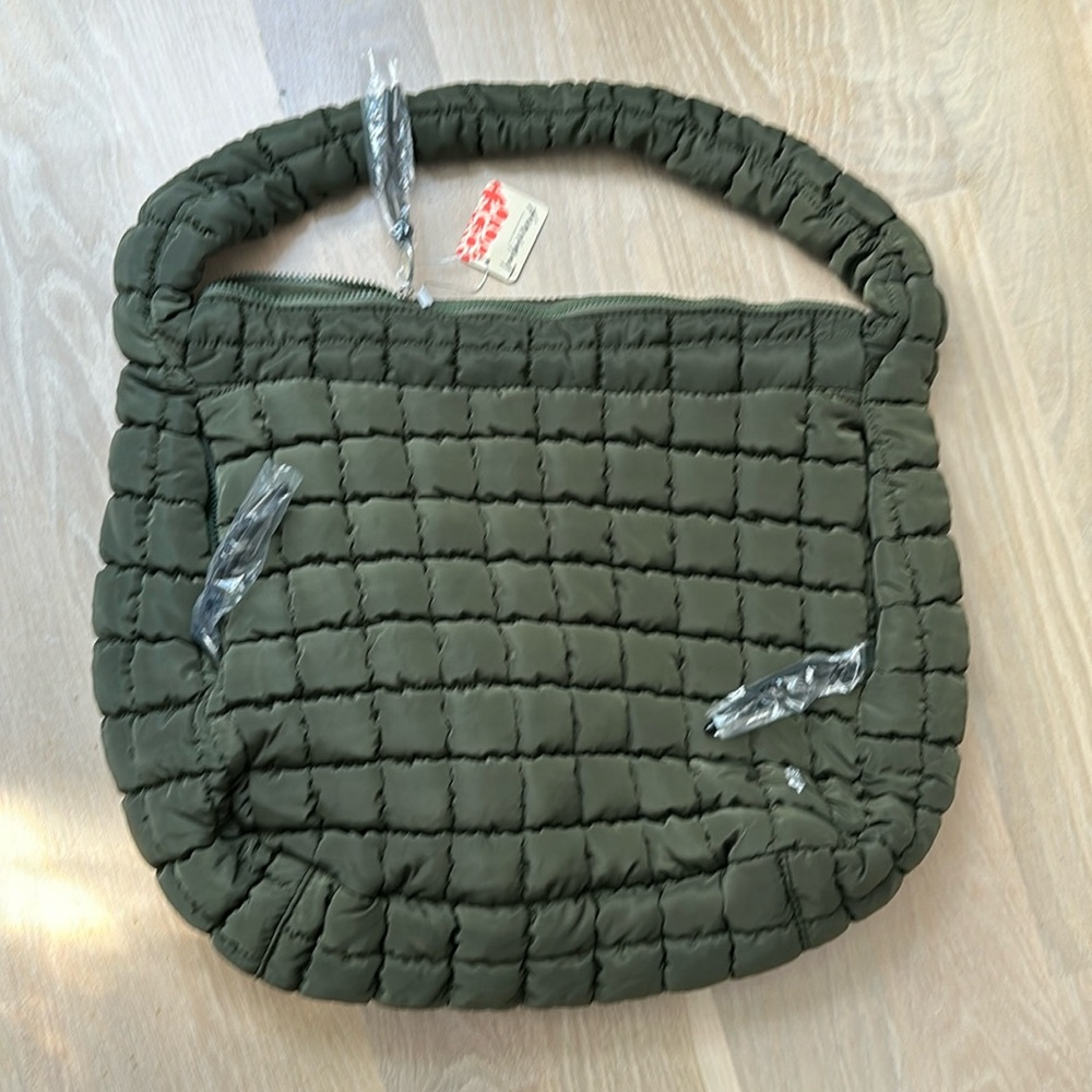 FP Movement by Free People Olive Quilted Puffer Tote - gentle used WO tags